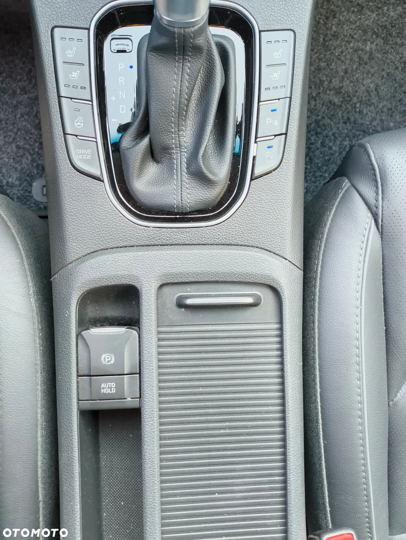 Hyundai i30 Kombi 1.4 T-GDI DCT Premium - 20