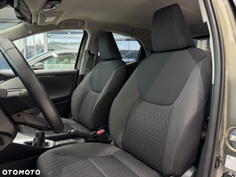 Toyota Yaris 1.5 Comfort - 10
