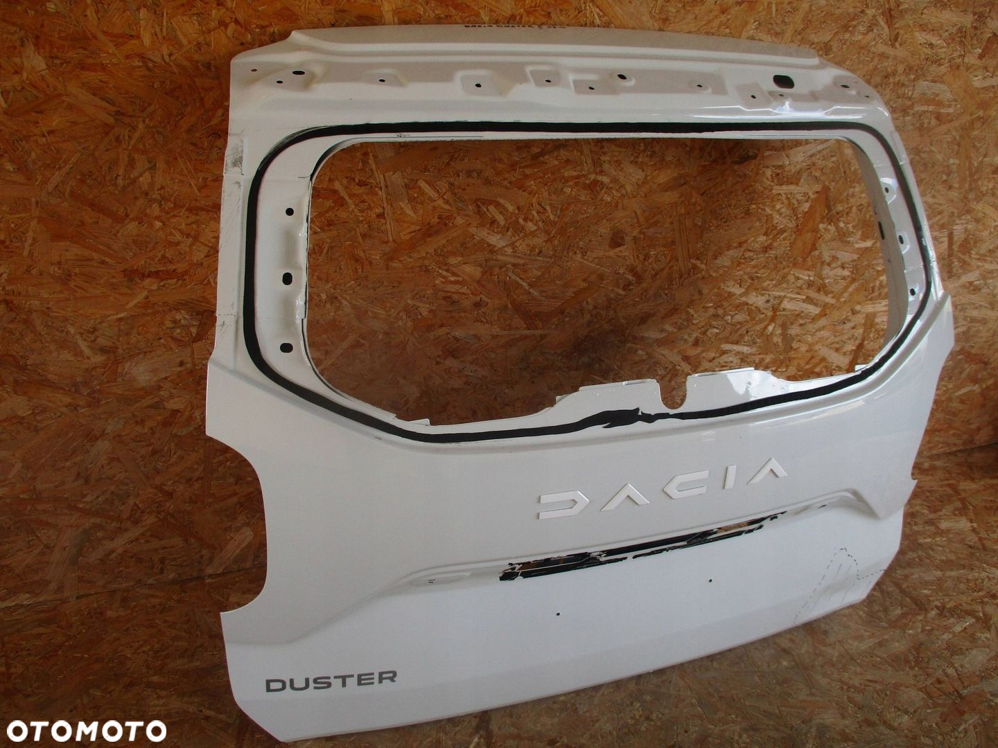 KLAPA TYŁ TYLNA DACIA DUSTER II 17- - 2