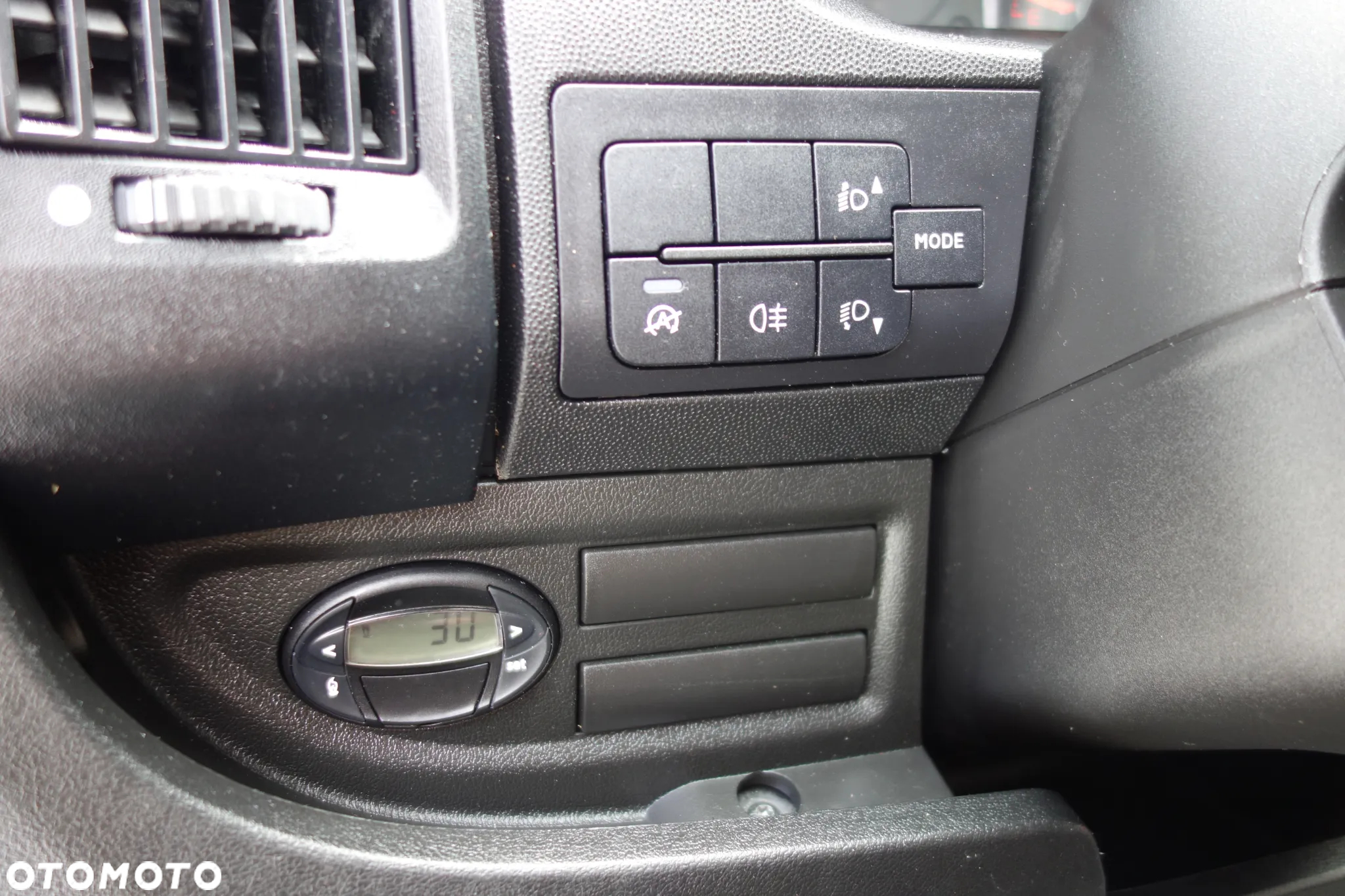 Peugeot Boxer 2.2 Bluehdi 120 KM  L2H1  Kamera  Klima Webasto - 21
