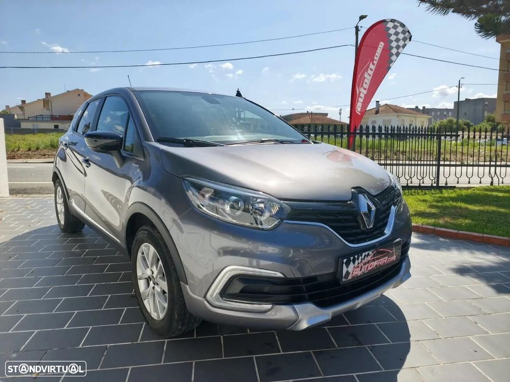 Renault Captur 1.0 TCe Exclusive - 2