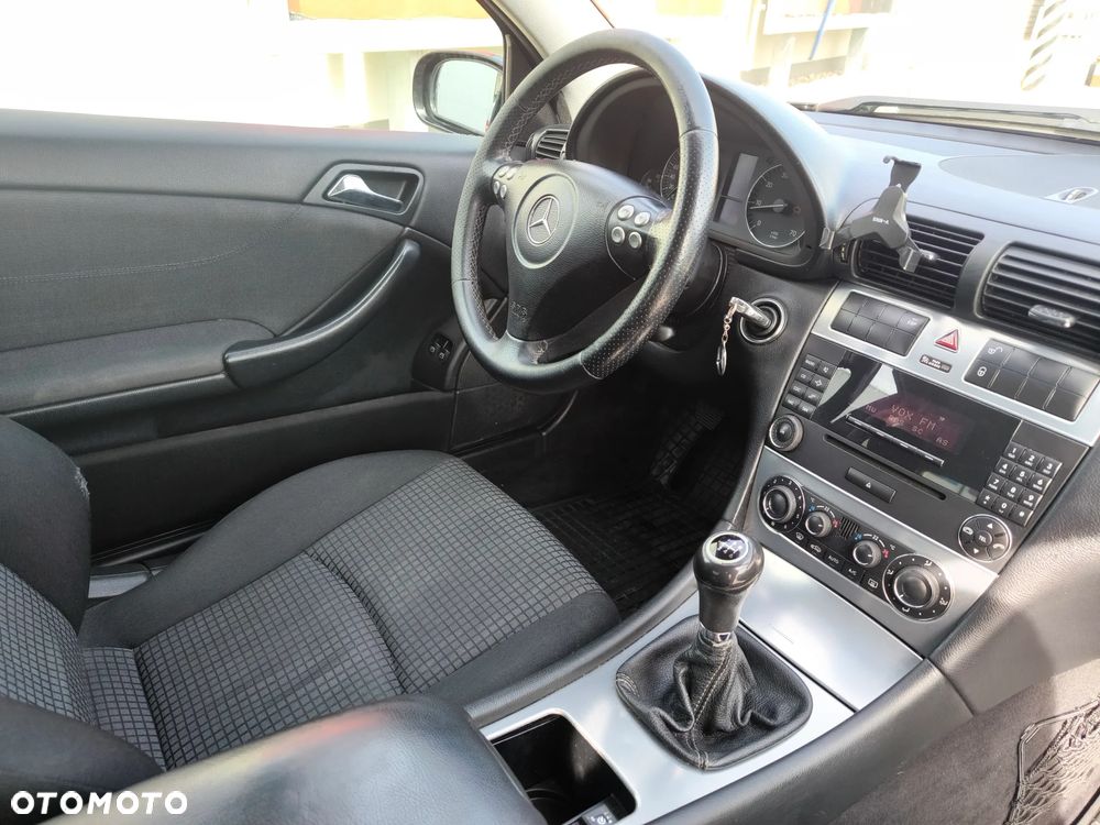 Mercedes-Benz Klasa C 160 Kompressor Sport Edition - 7