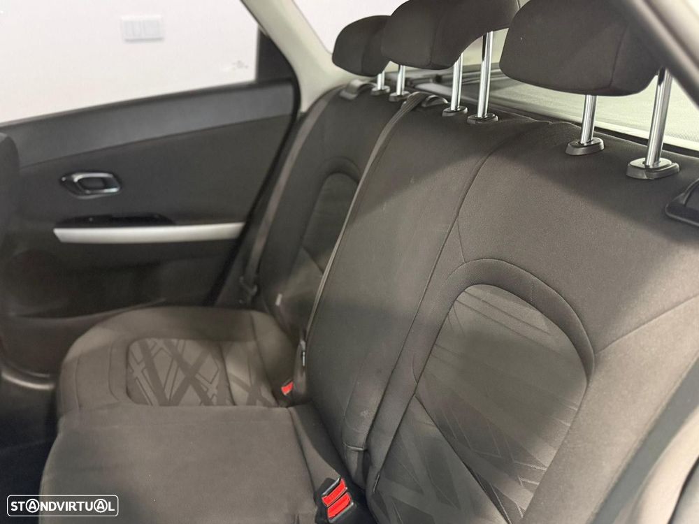 Kia Ceed SW 1.4 CRDi LX - 5