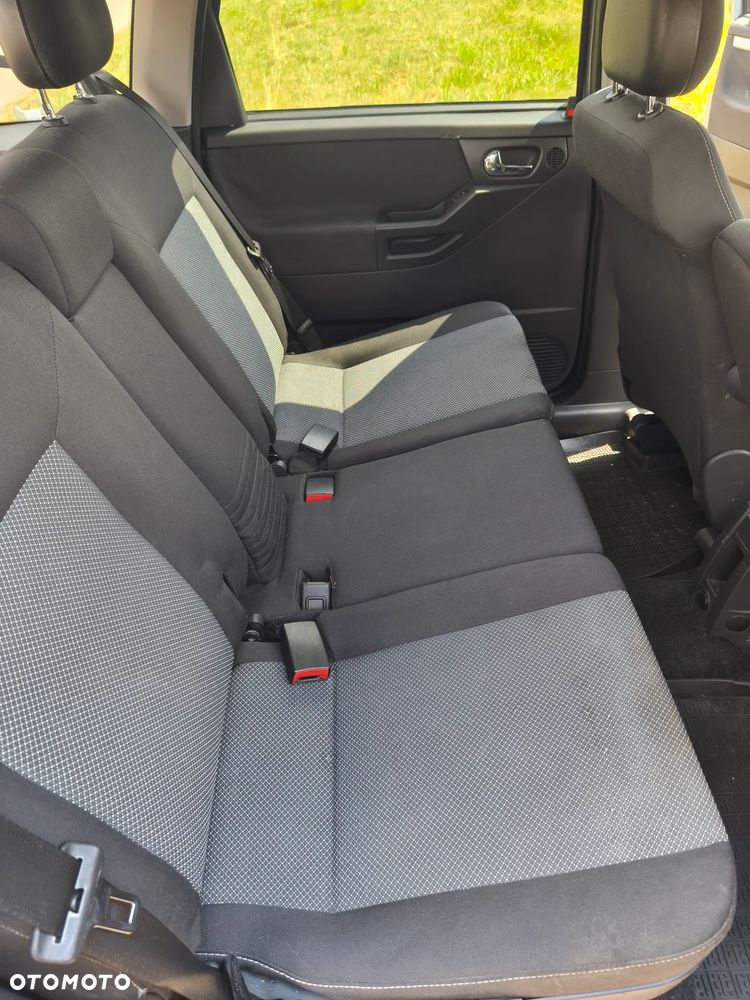 Opel Meriva 1.8 Cosmo - 21