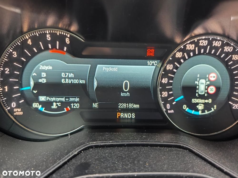 Ford Mondeo 2.0 TDCi Titanium PowerShift - 4