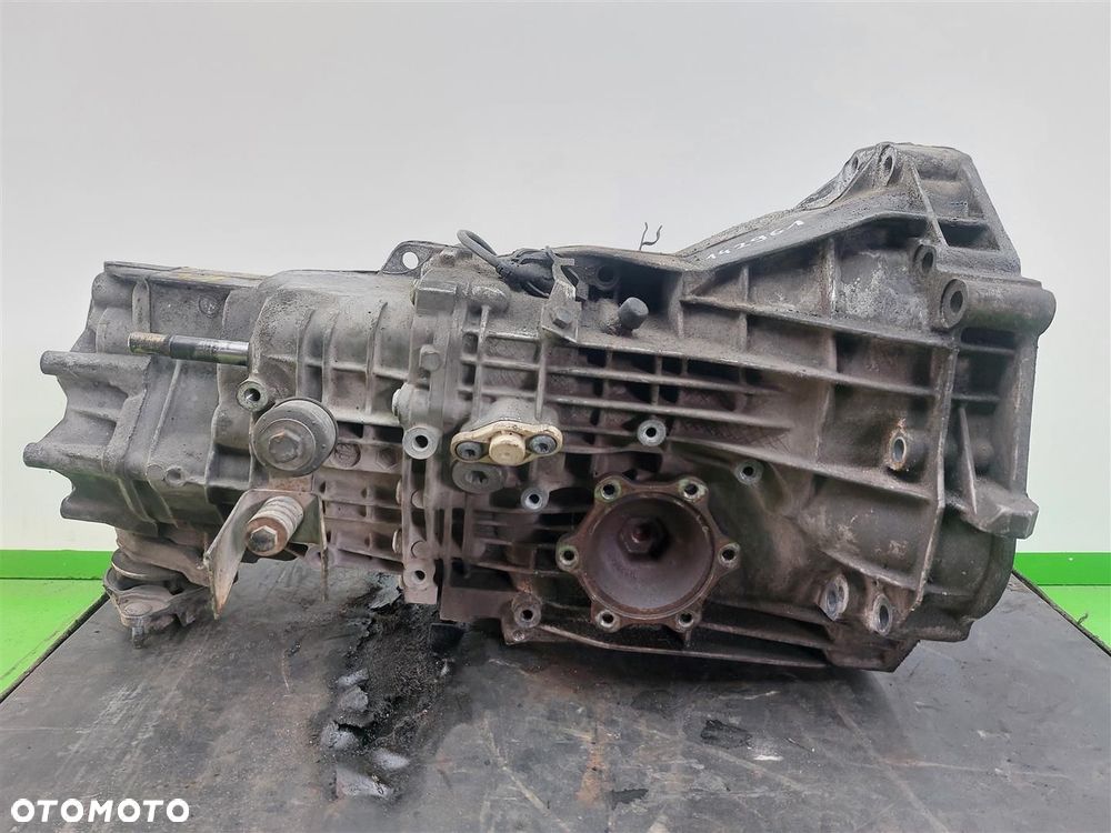 Skrzynia biegów Manualna Audi A4  B6 8E 00-04 2.0B 16V 130KM KOD:FJP - 2