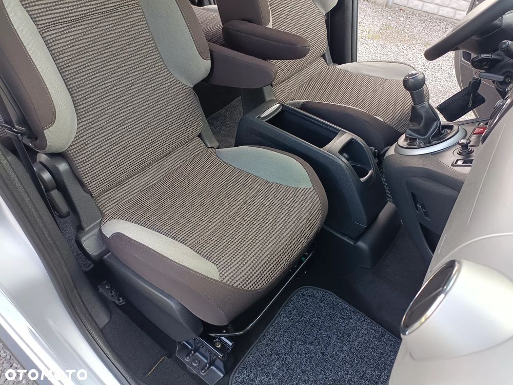 Citroën Berlingo 1.6 HDi 110 FAP Multispace Exclusive - 12