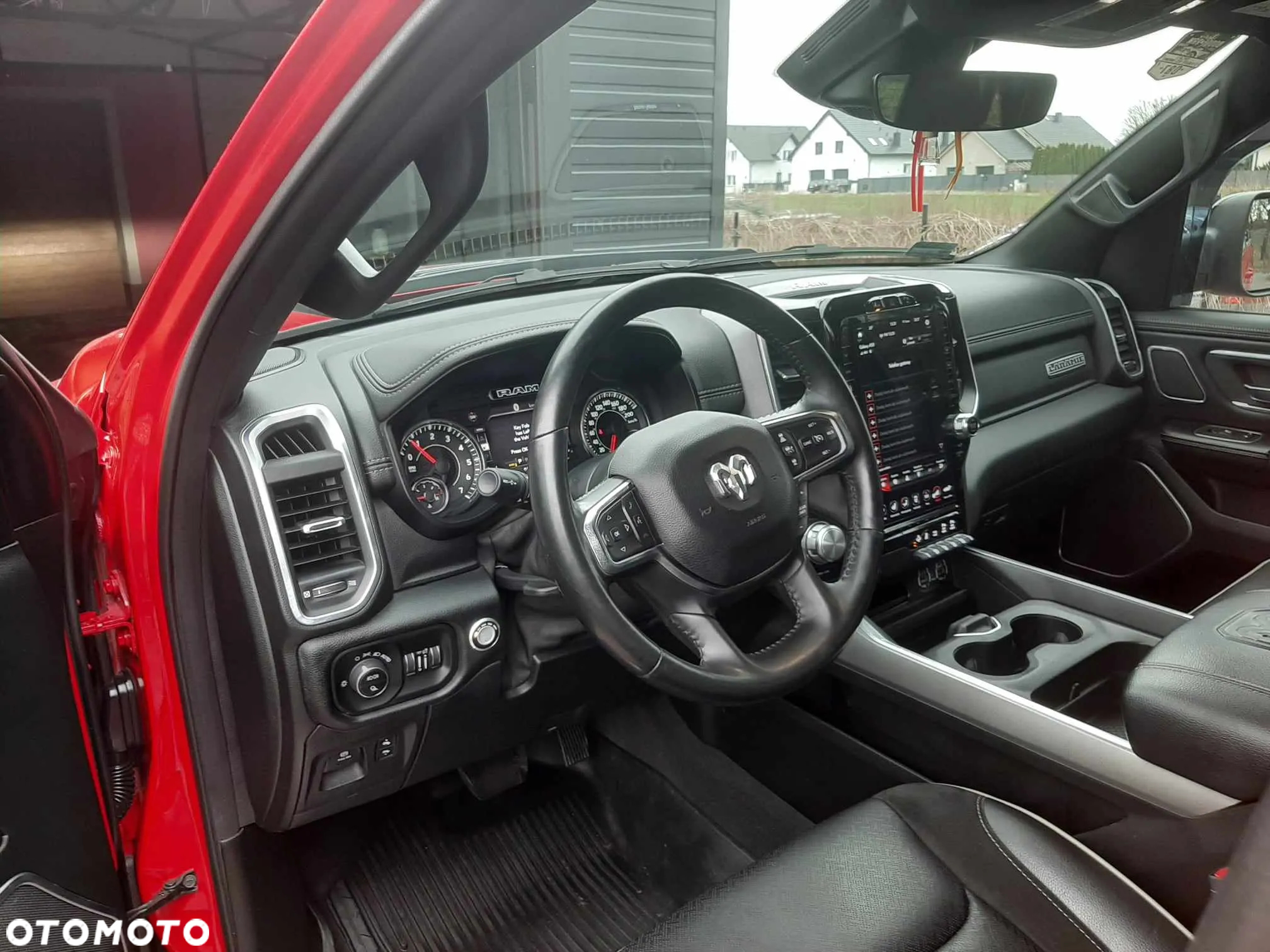 RAM 1500 Crew Cab Laramie - 5