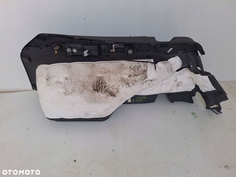 boczek bagaznika prawy tyl hyundai i40 kombi 11- 15- lift oe - 3