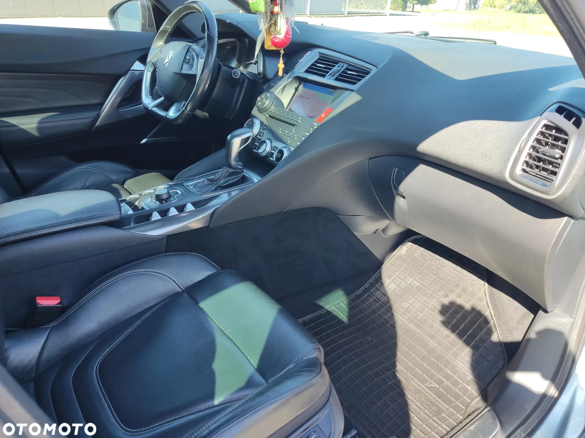 Citroën DS5 HDi 165 Business - 16