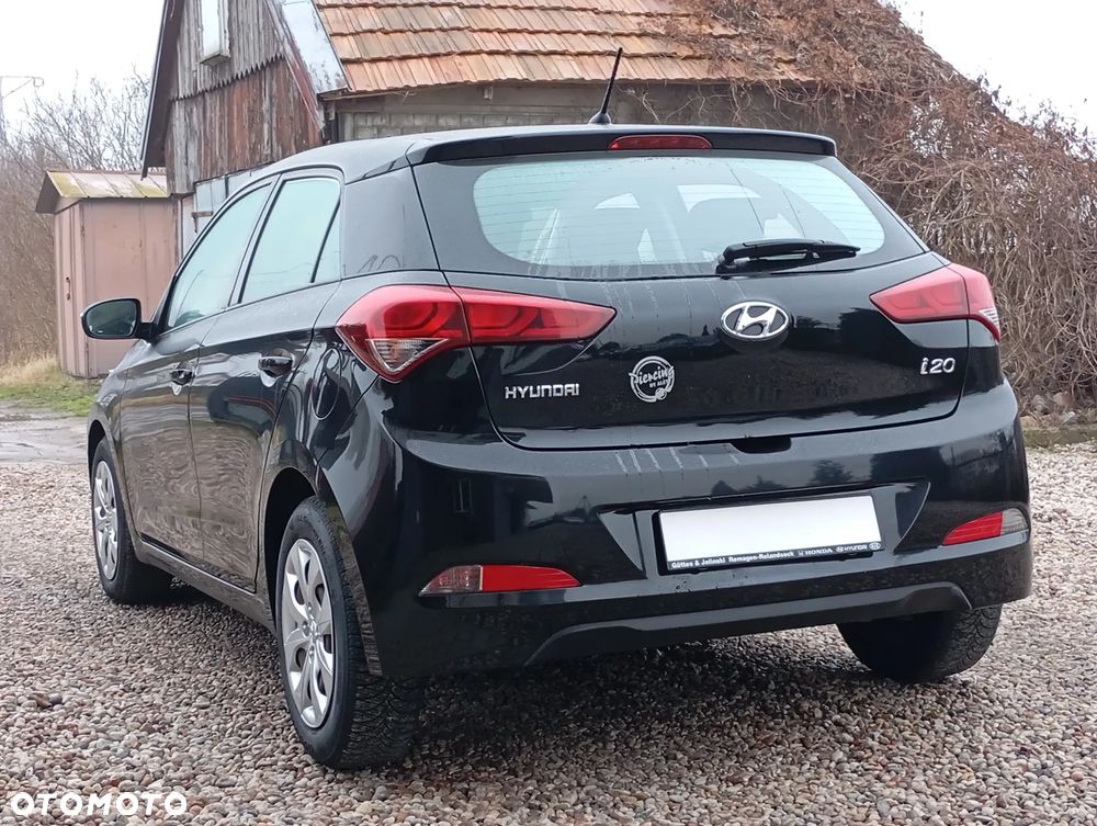 Hyundai i20 1.2 - 9