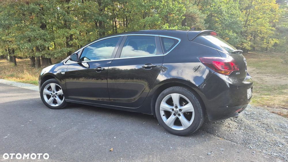 Opel Astra - 4