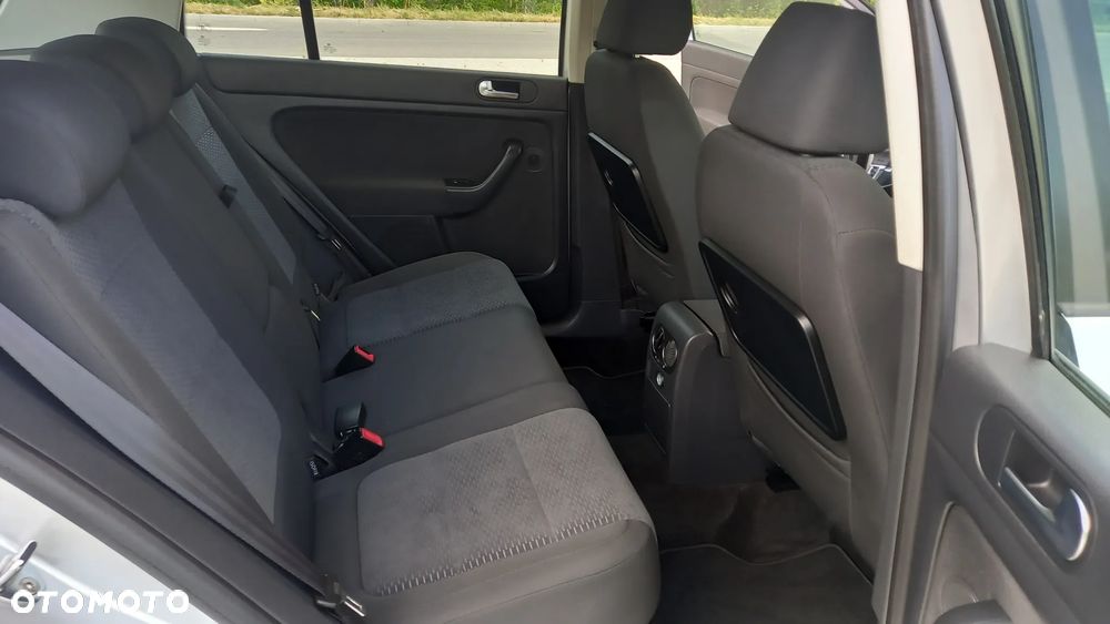 Volkswagen Golf Plus 1.2 TSI Comfortline DSG - 20