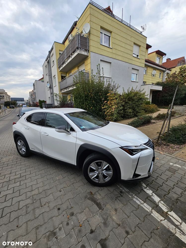 Lexus UX 250h Elegance AWD - 2