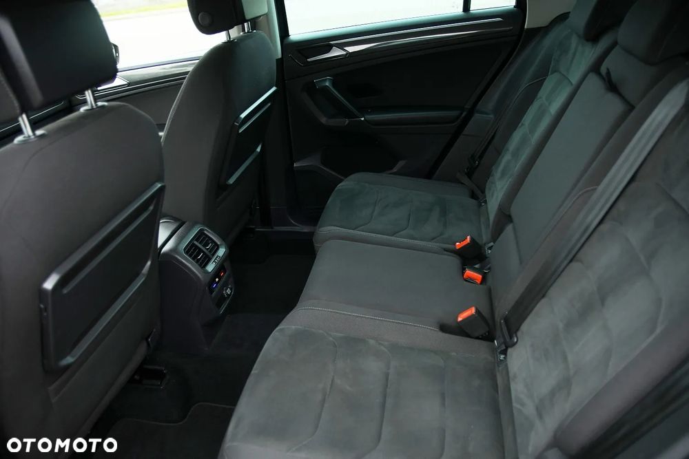 Volkswagen Tiguan - 25