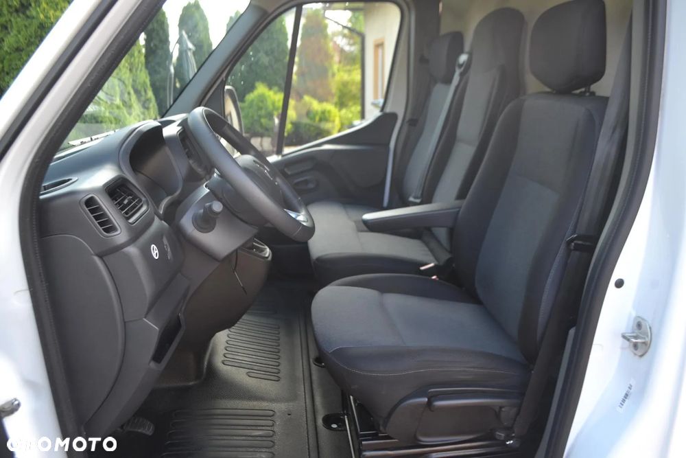 Renault Master Blue dCi 135 L3H2 VA Basis - 18