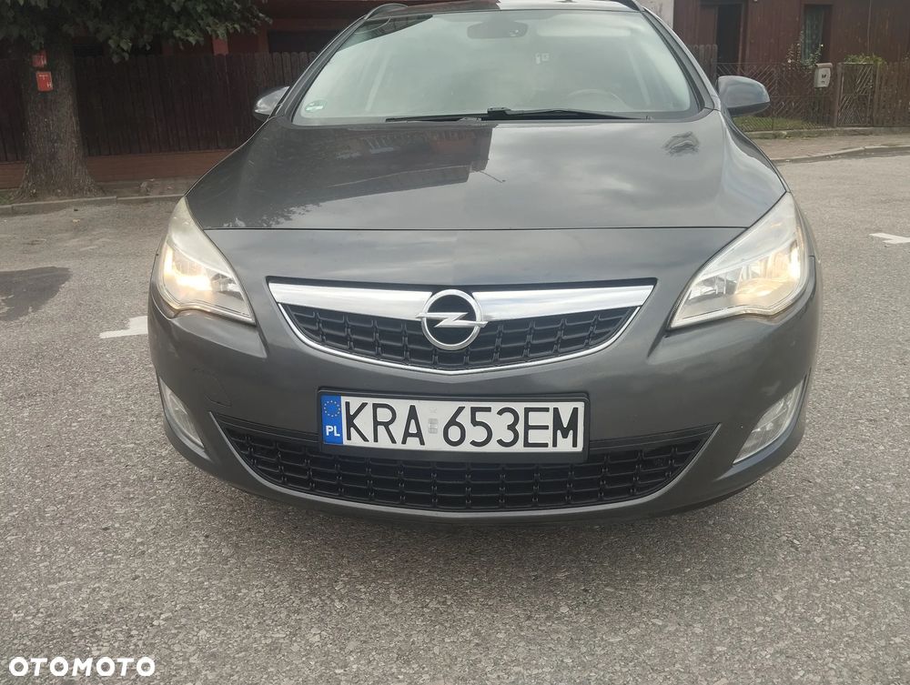 Opel Astra 1.4 T Cosmo - 3