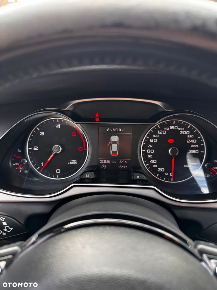 Audi A4 Limousine - 12