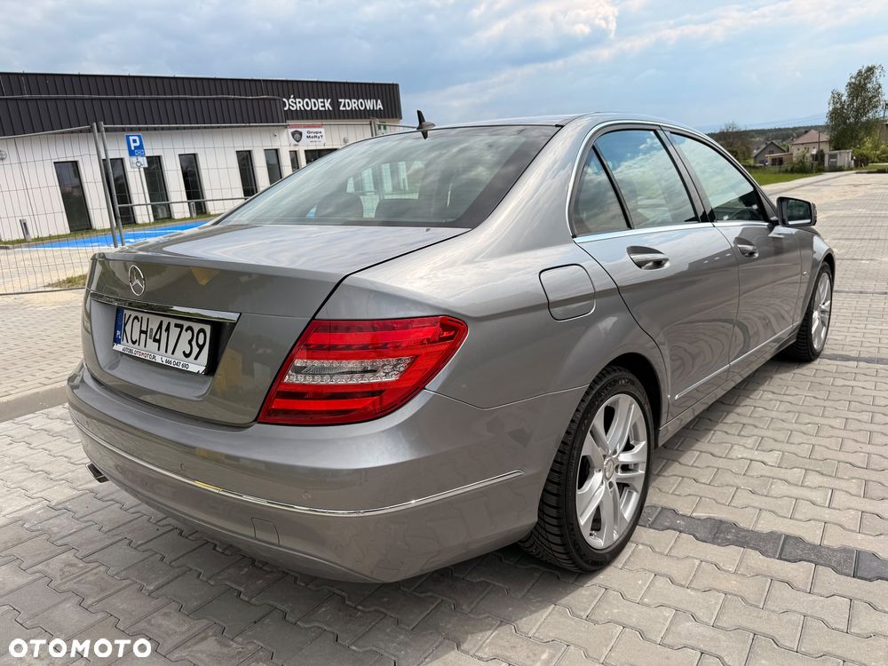 Mercedes-Benz Klasa C 250 (BlueEFFICIENCY) 7G-TRONIC Avantgarde - 8