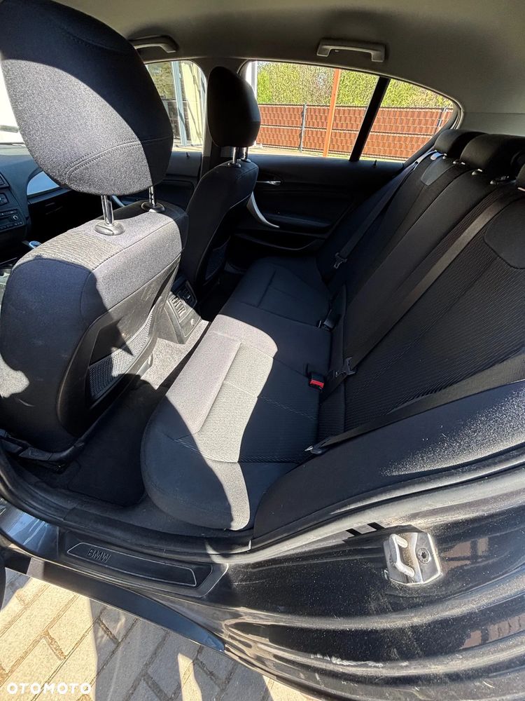 BMW Seria 1 116i - 12