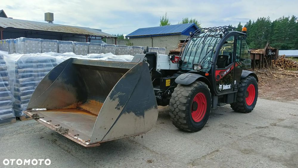Bobcat TL38.70XRD - 1