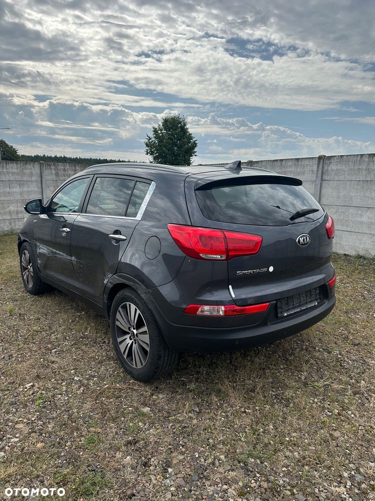 Kia Sportage 2.0 CRDI S - 6