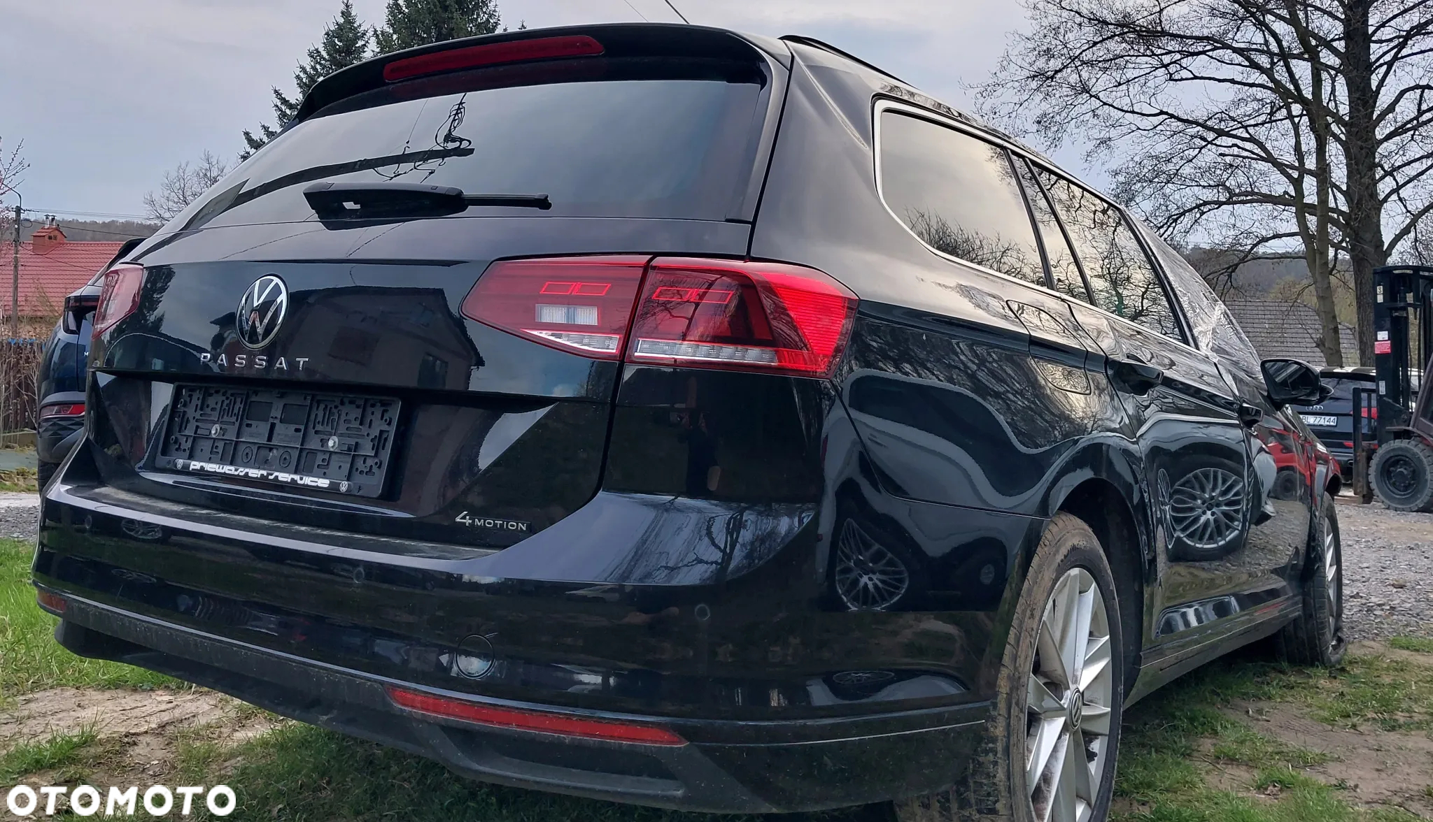 Volkswagen Passat Variant 2.0 TDI SCR DSG 4Motion Elegance - 8