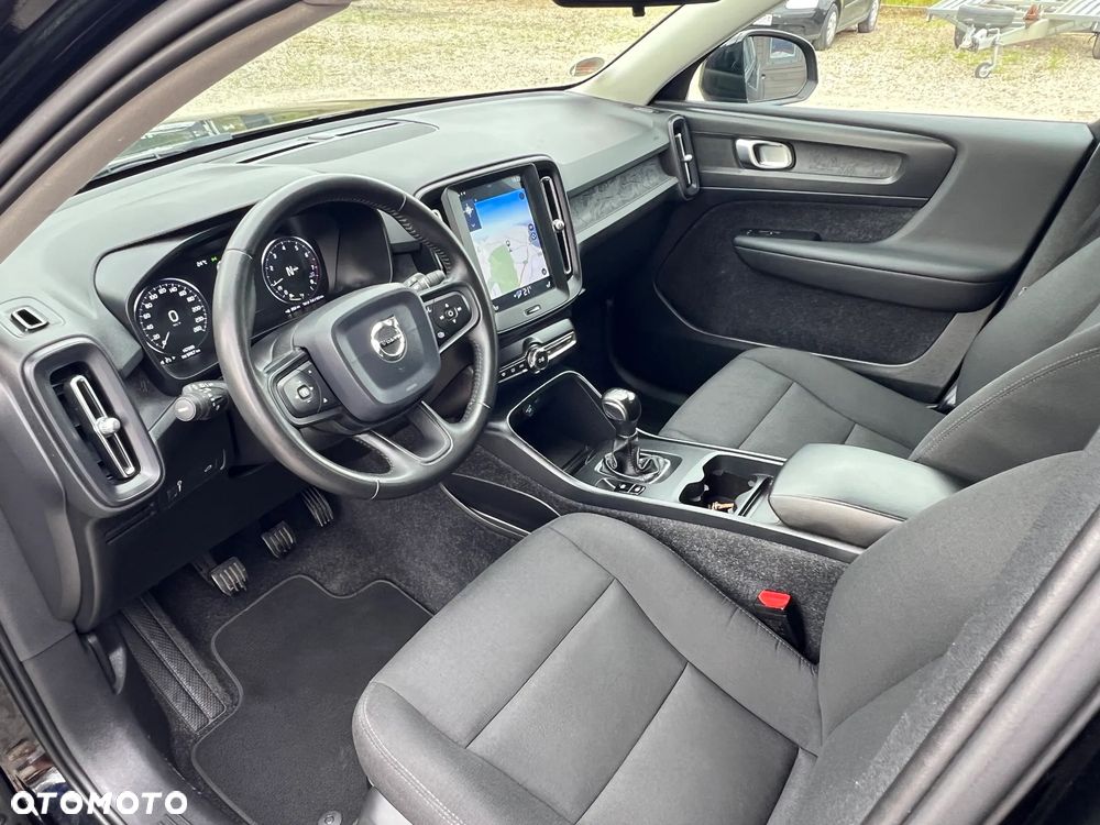 Volvo XC 40 T3 Inscription - 14