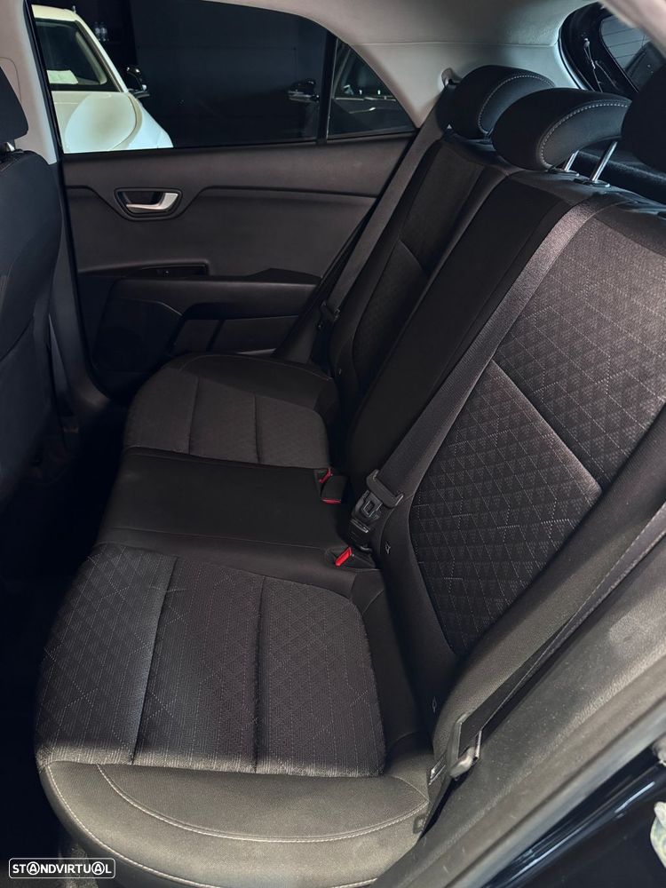 Kia Rio 1.2 CVVT Dynamic - 34