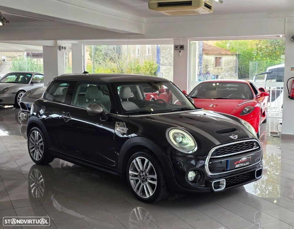 MINI 3 Portas Cooper S Seven Chili