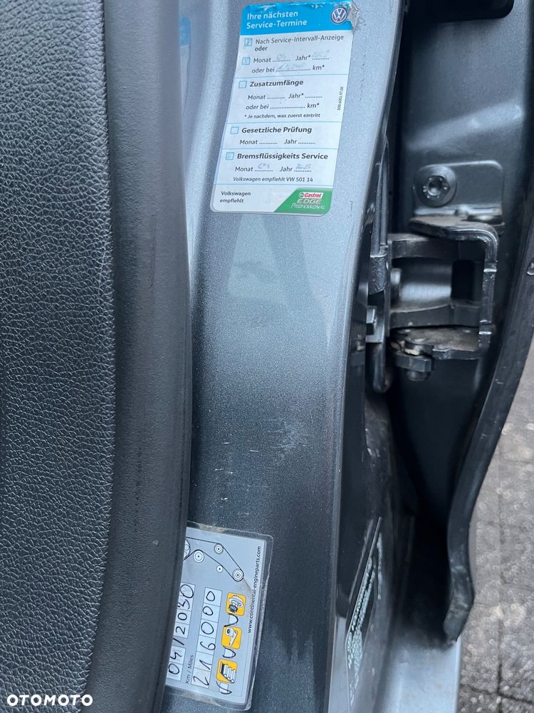 Volkswagen Golf 1.6 TDI Highline - 15