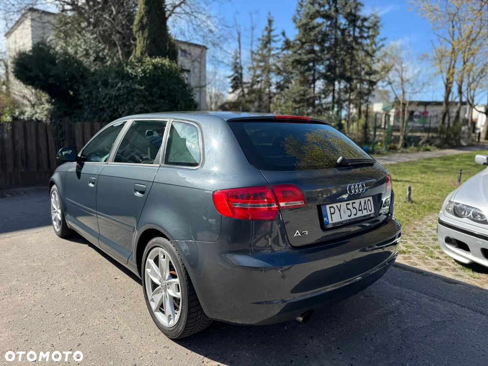 Audi A3 Sportback 2.0 TDI DPF Ambition - 4
