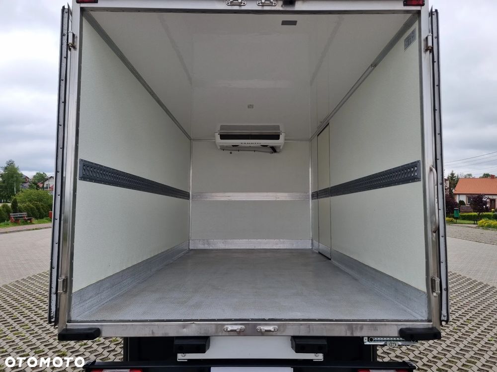 Iveco Daily 50-180 Hiatic Chłodnia 8-Palet Skonfigurowany na indywidualne zamówienie Agregat ZANOTTI 350 -20/+20 - 29