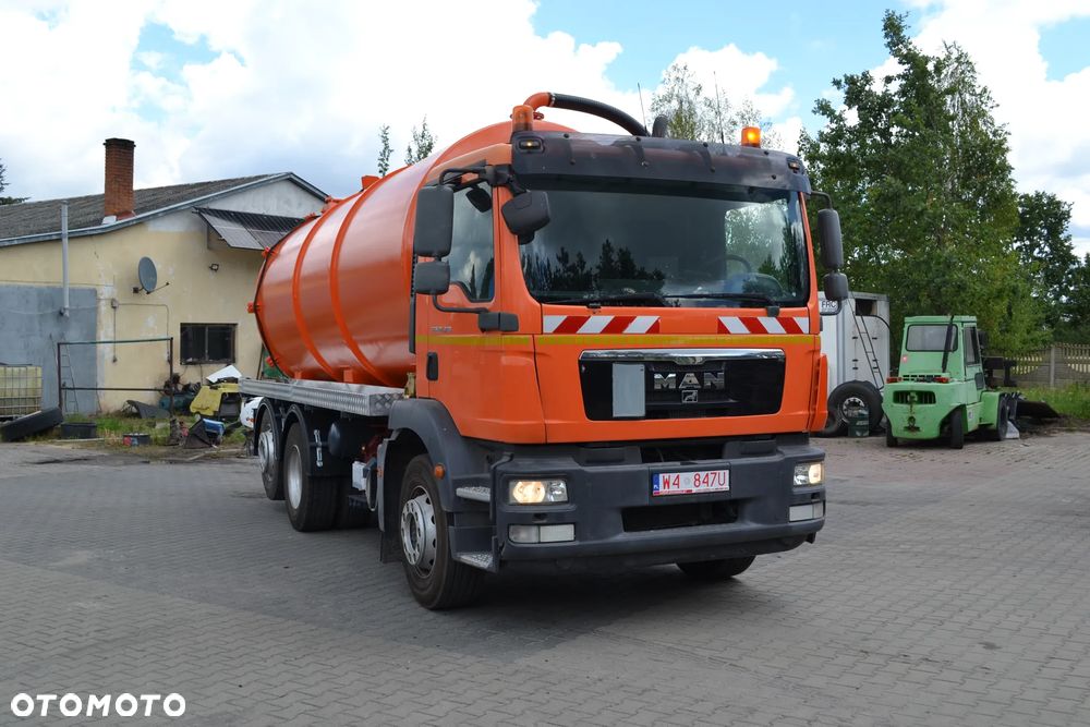 MAN TGM 2013 r 279000 km SPECJALNY SZAMBIARKA NOWA BECZKA 20 m³ TRZECIA OŚ SKRĘTNA KLIMATYZACJA - 2