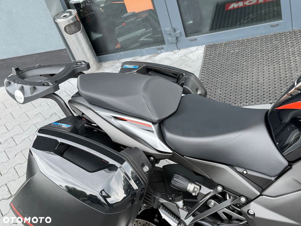 Kawasaki Ninja 1000 SX - 11