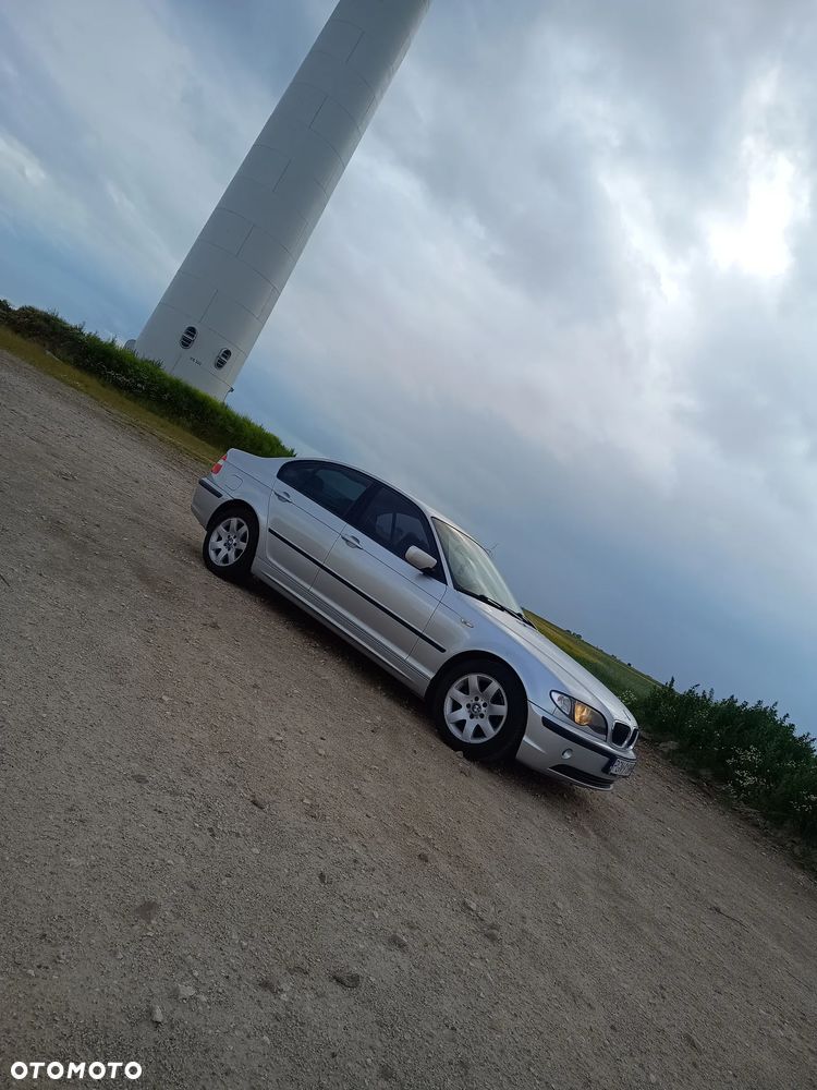 BMW Seria 3 318i - 2