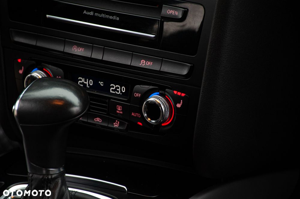 Audi A4 Limousine - 20