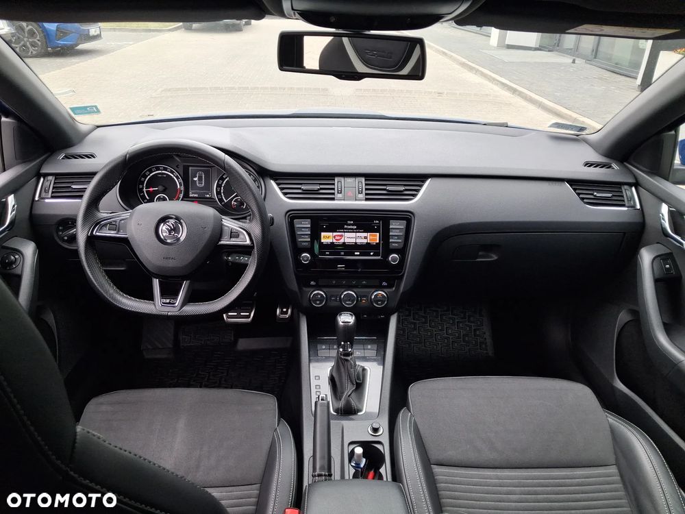 Skoda Octavia 2.0 TDI SCR RS DSG - 15