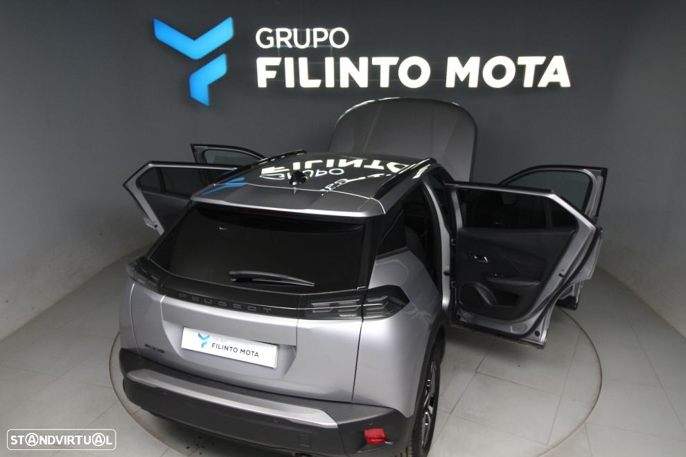 Peugeot 2008 1.2 PureTech Allure - 10