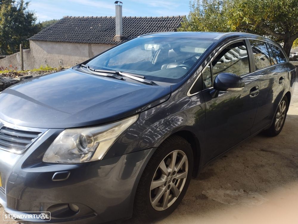 Toyota Avensis SW 2.0 D-4D - 3