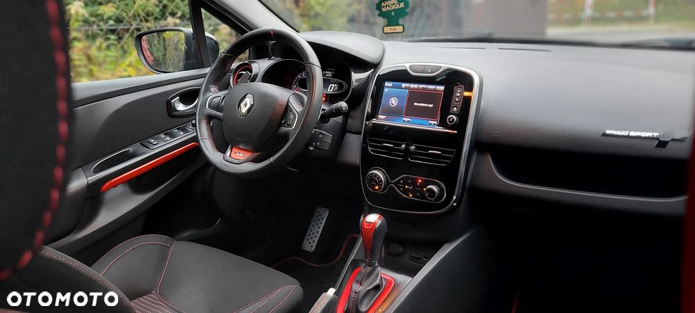 Renault Clio - 18