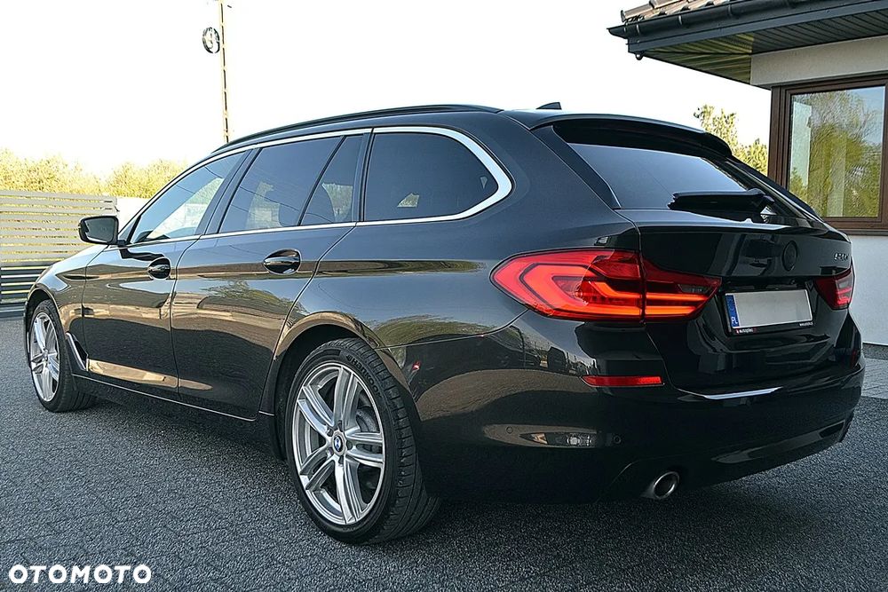 BMW Seria 5 520d Luxury Line sport - 5