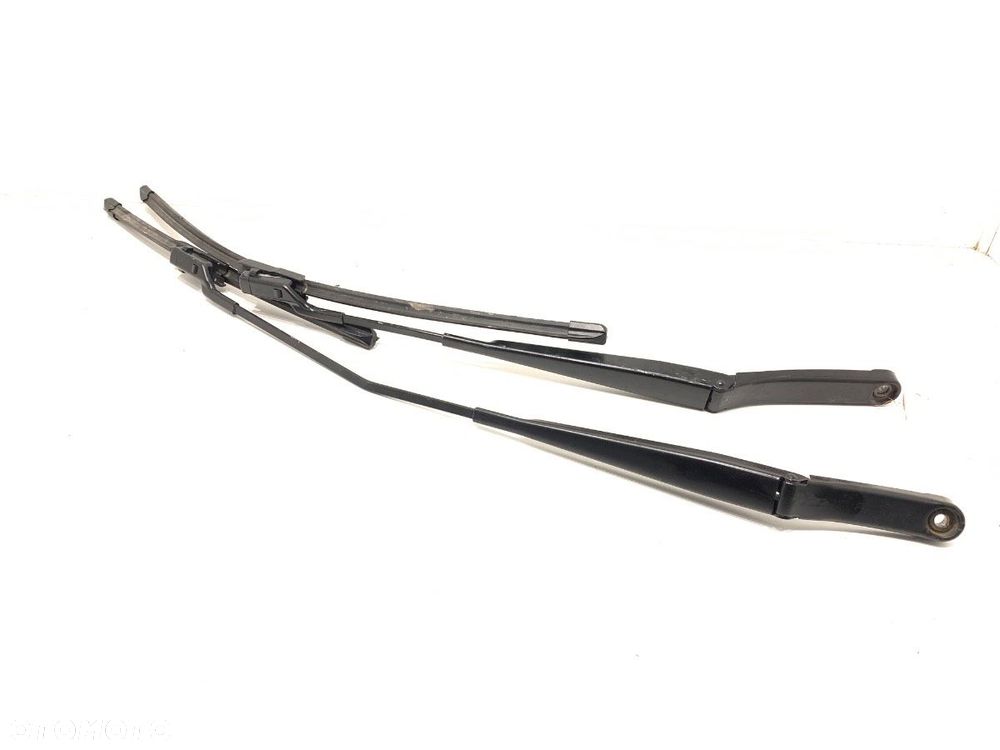 RAMIĘ WYCIERACZKI KOMPLET PRZÓD  SKODA KAROQ (NU7, ND7) 2017 - 2022 1.6 TDI 85 kW [115 KM] olej - 1