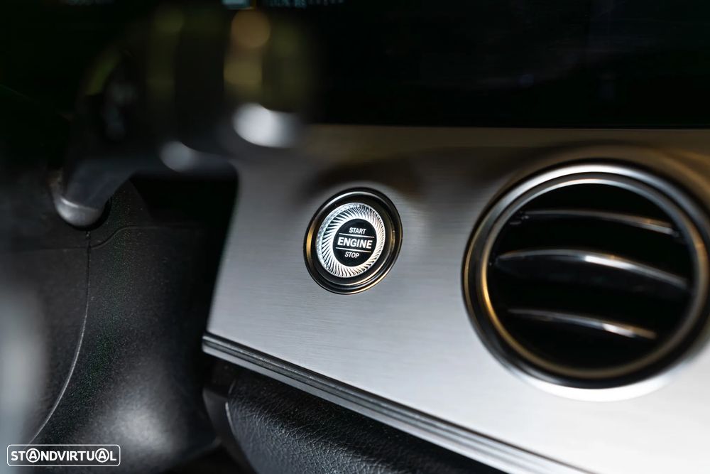 Mercedes-Benz E 300 - 24