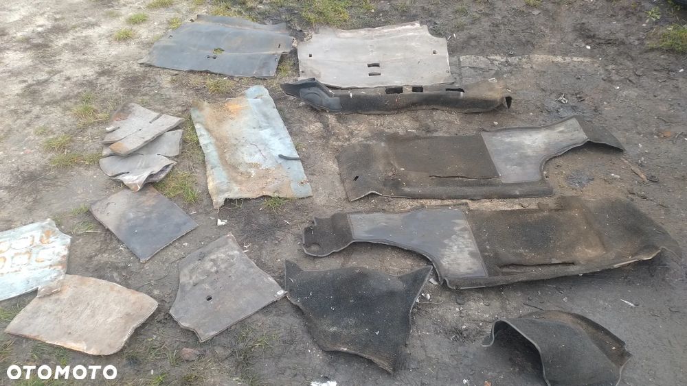 Fiat 126 maluch 126p dywan wykładzina wyciszenie - 3