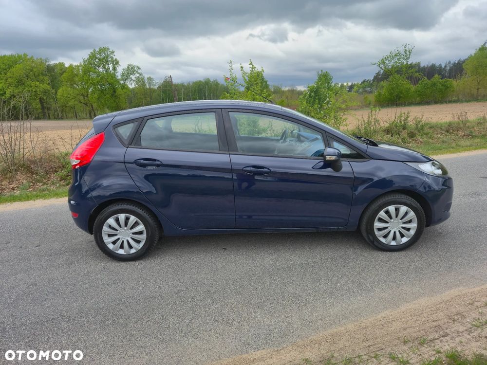 Ford Fiesta 1.25 Trend - 9