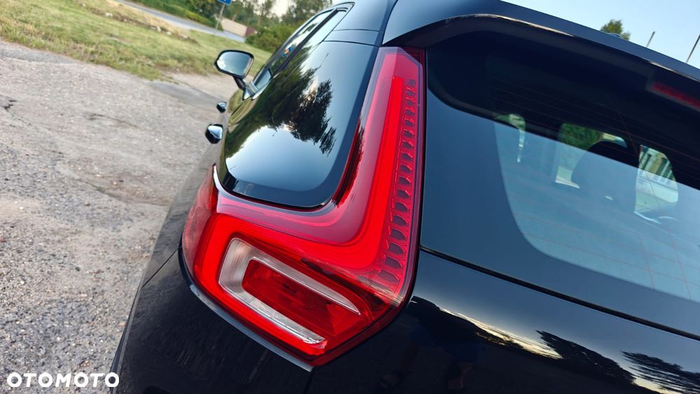 Volvo XC 40 T3 Momentum Pro - 13