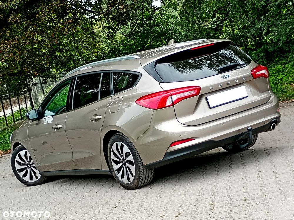 Ford Focus 1.5 EcoBlue Start-Stopp-System TITANIUM - 31