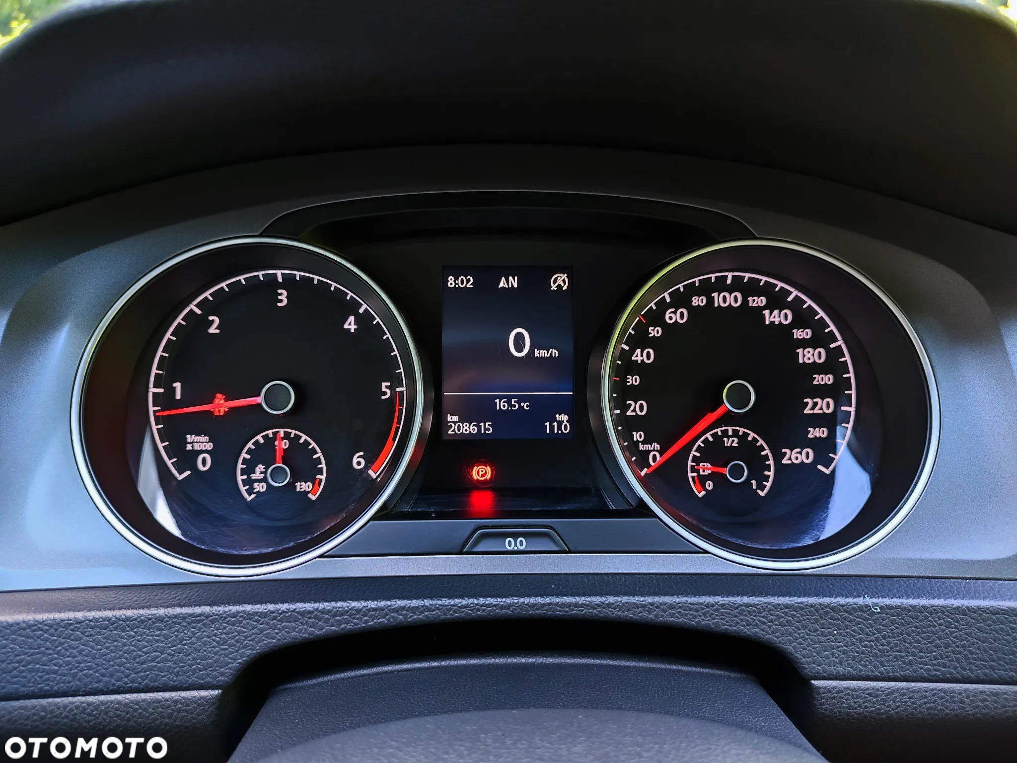 Volkswagen Golf 1.6 TDI BlueMotion Technology Lounge - 23