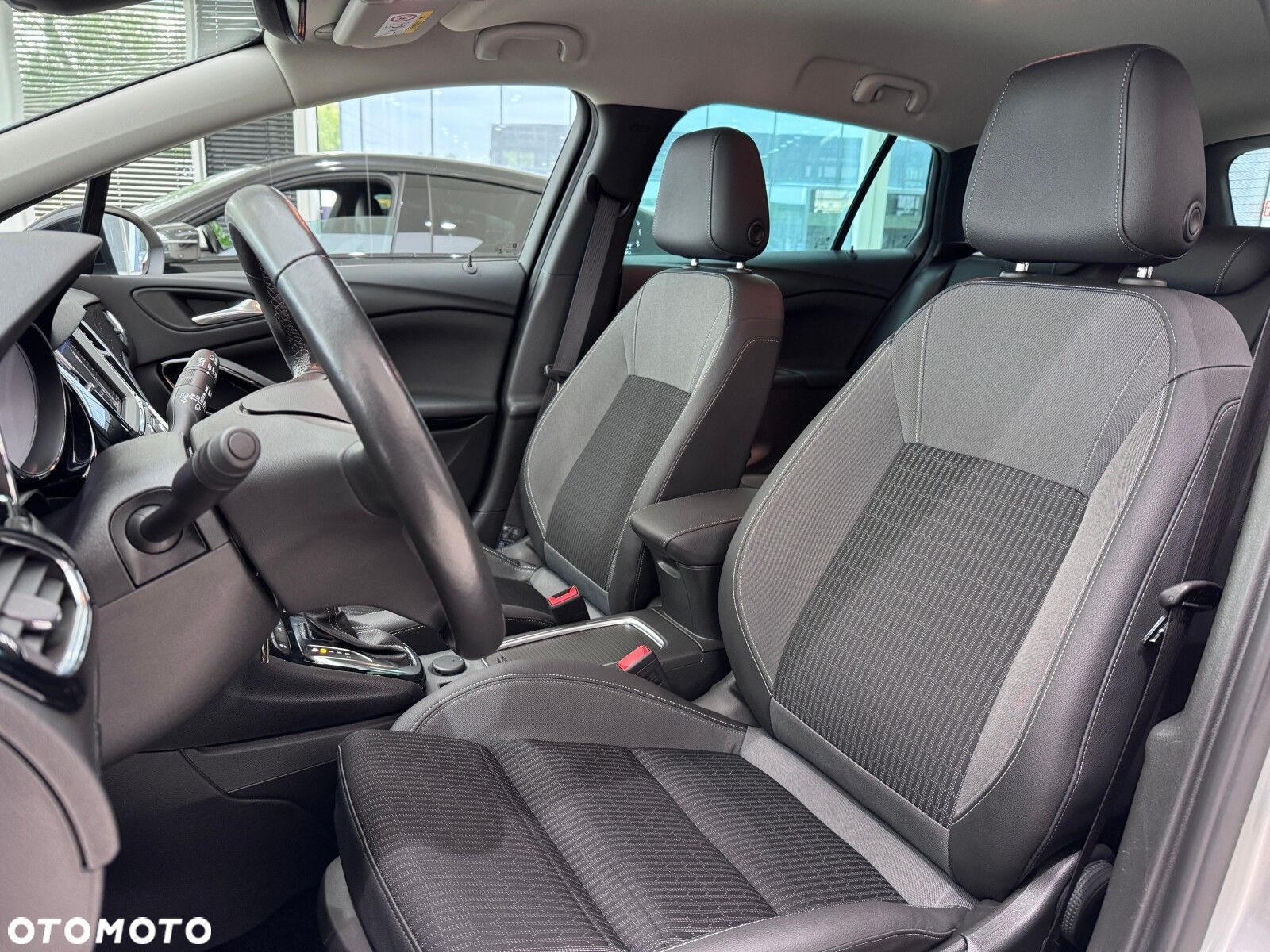 Opel Astra V 1.5 CDTI Business Elegance S&S - 10